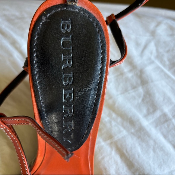 Burberry Wedges - Picture 3 of 7